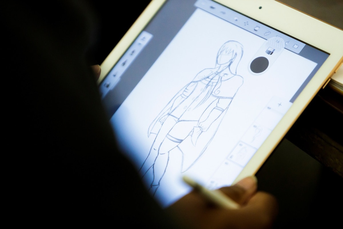Students shown digital drawing techniques in animation workshop
