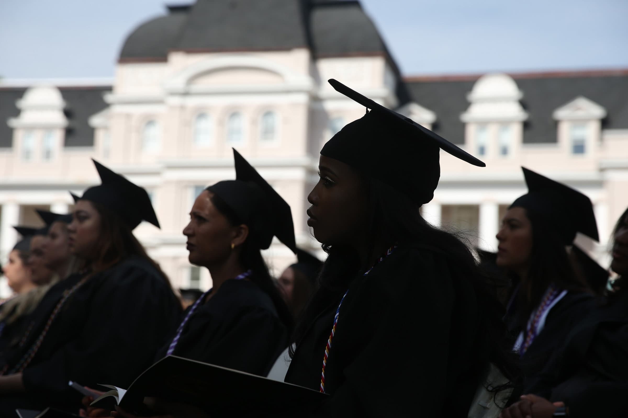 Brenau Women’s College, University to award 370 degrees this spring