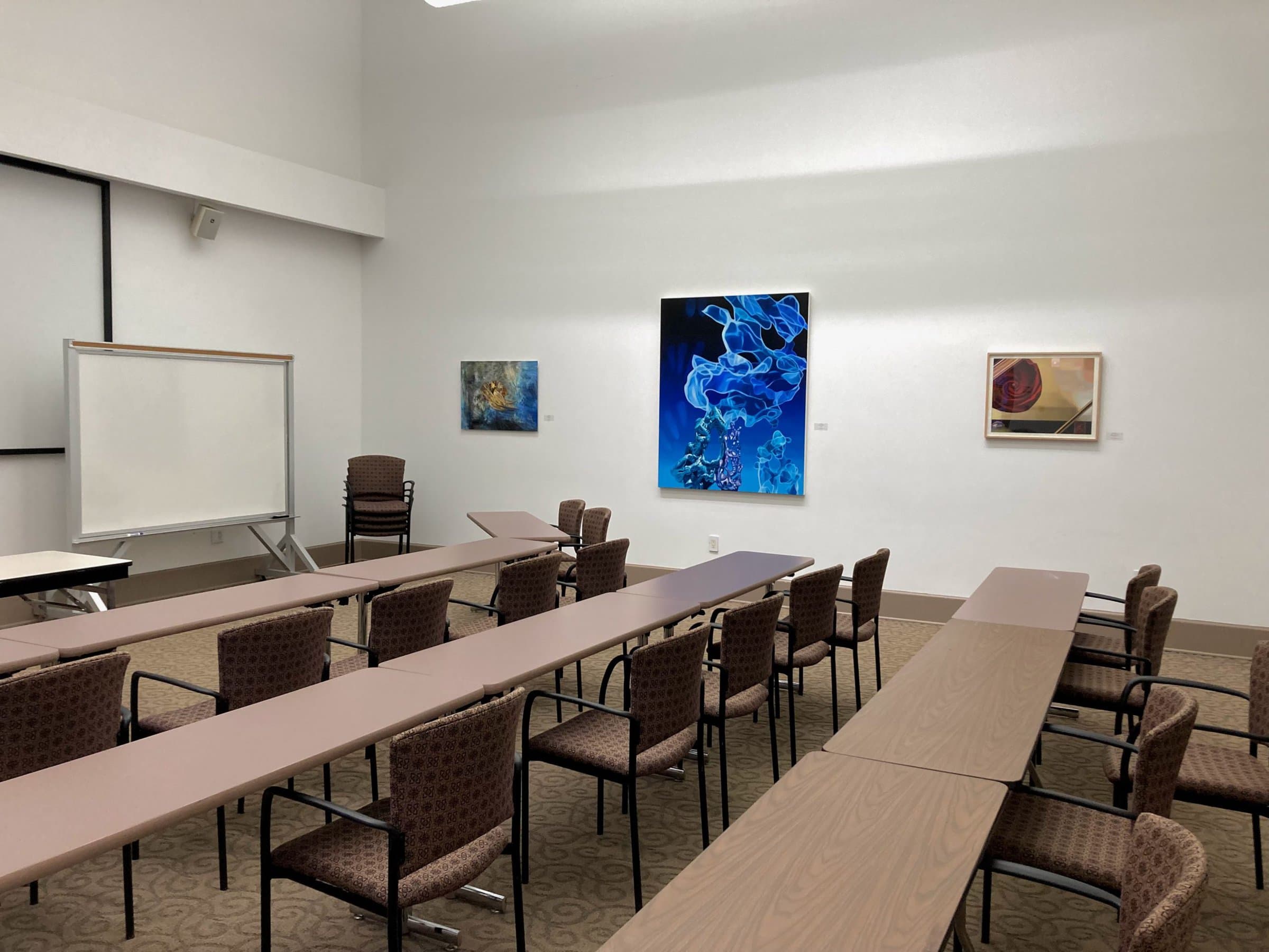 New installation of art pieces in Disque Lecture Hall