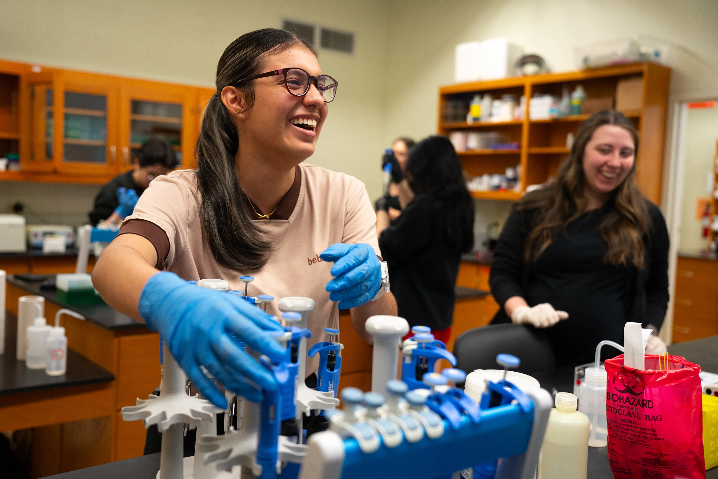 Student in the DNA Lab