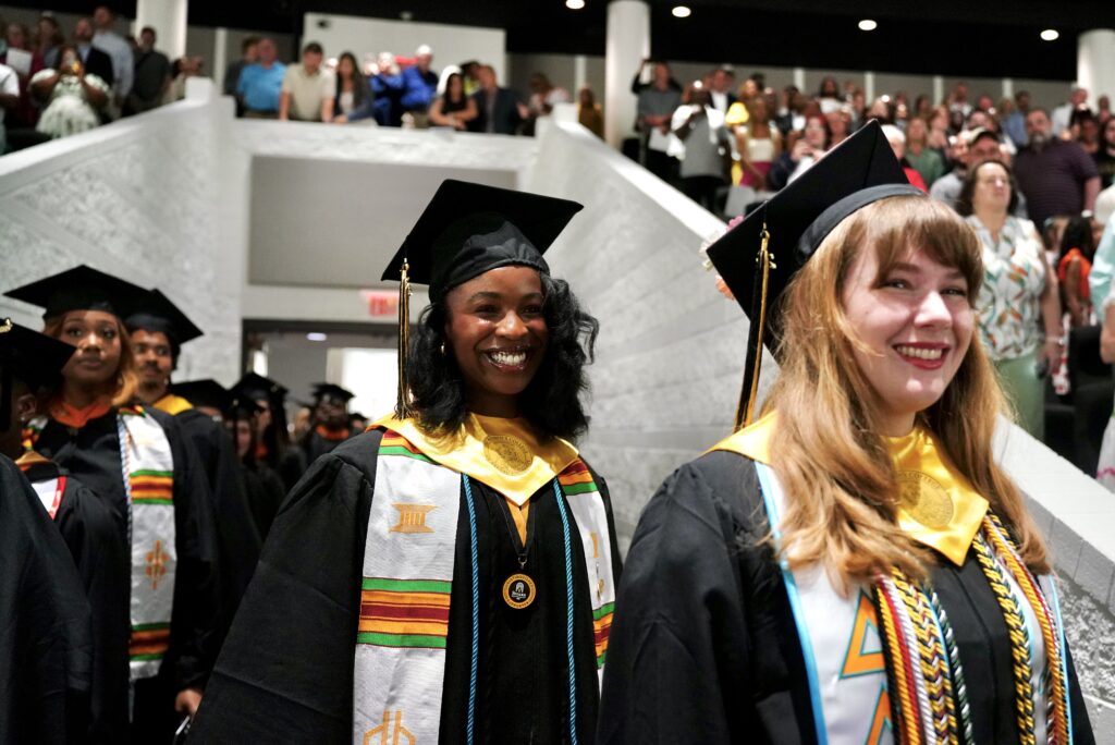 women's College students lining up