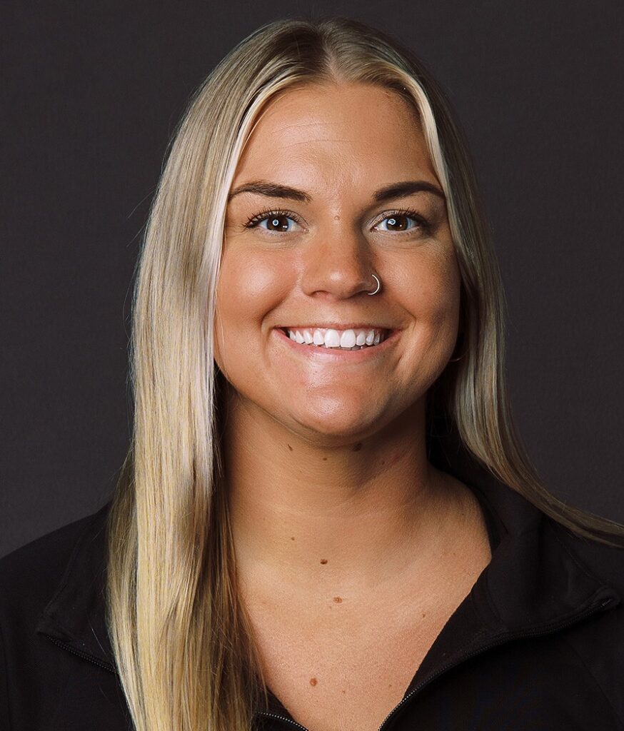 Emily Kalmink headshot